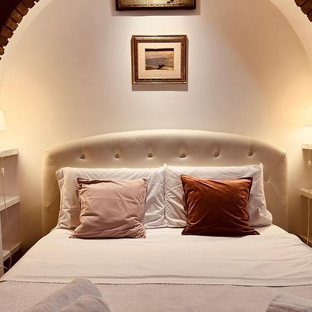 Suite Apartment Termini Colosseum Rome Extérieur photo
