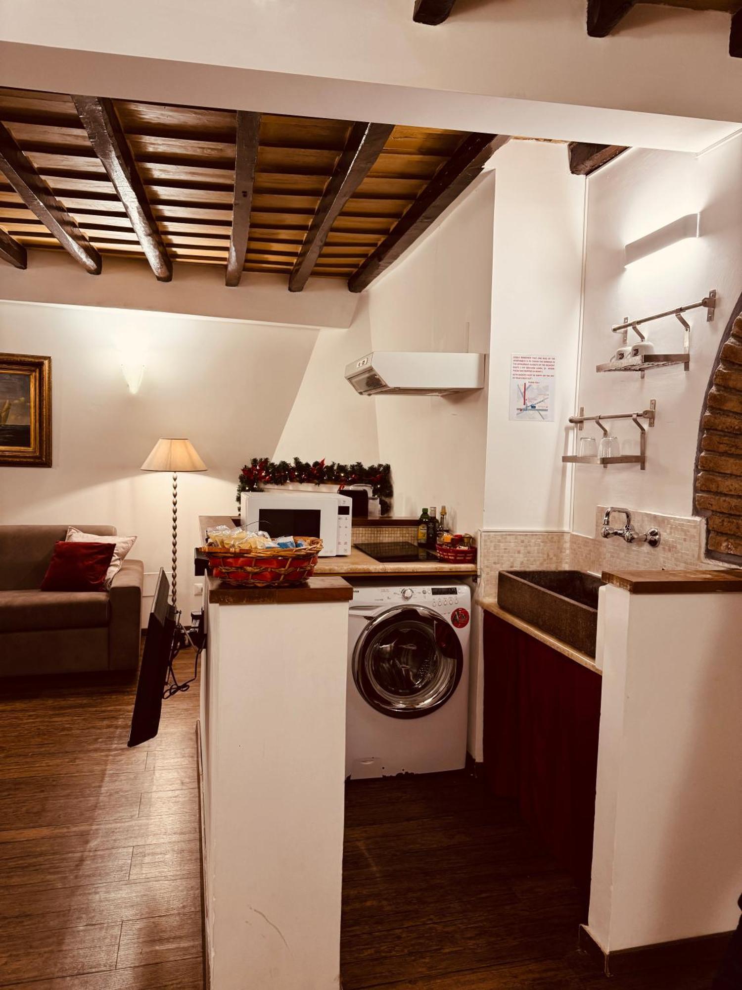 Suite Apartment Termini Colosseum Rome Extérieur photo