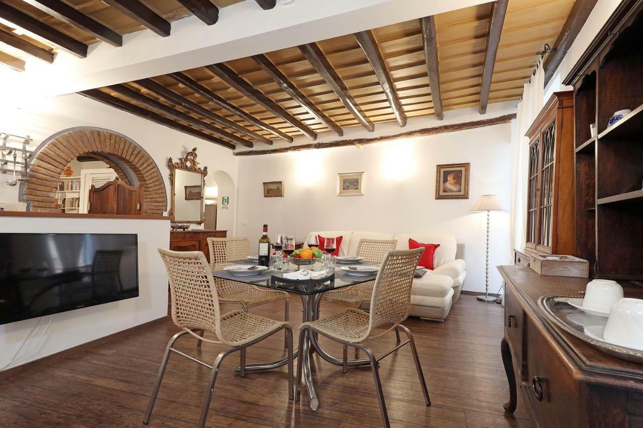 Suite Apartment Termini Colosseum Rome Extérieur photo